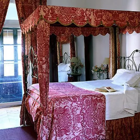 Ξενοδοχείο Palacio De La Rambla 2*